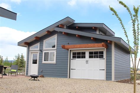 tiny homes with attached garages